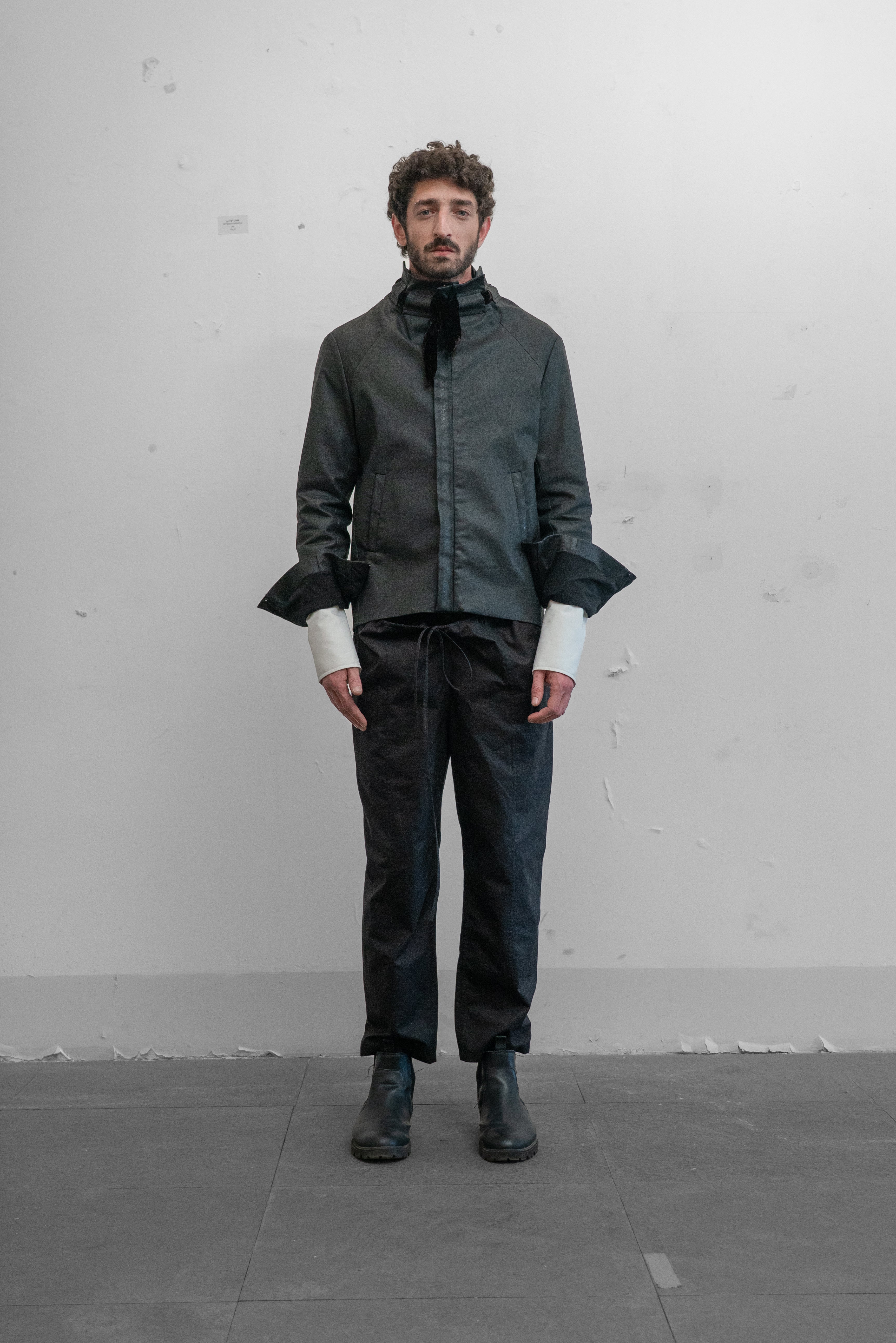 Look 10