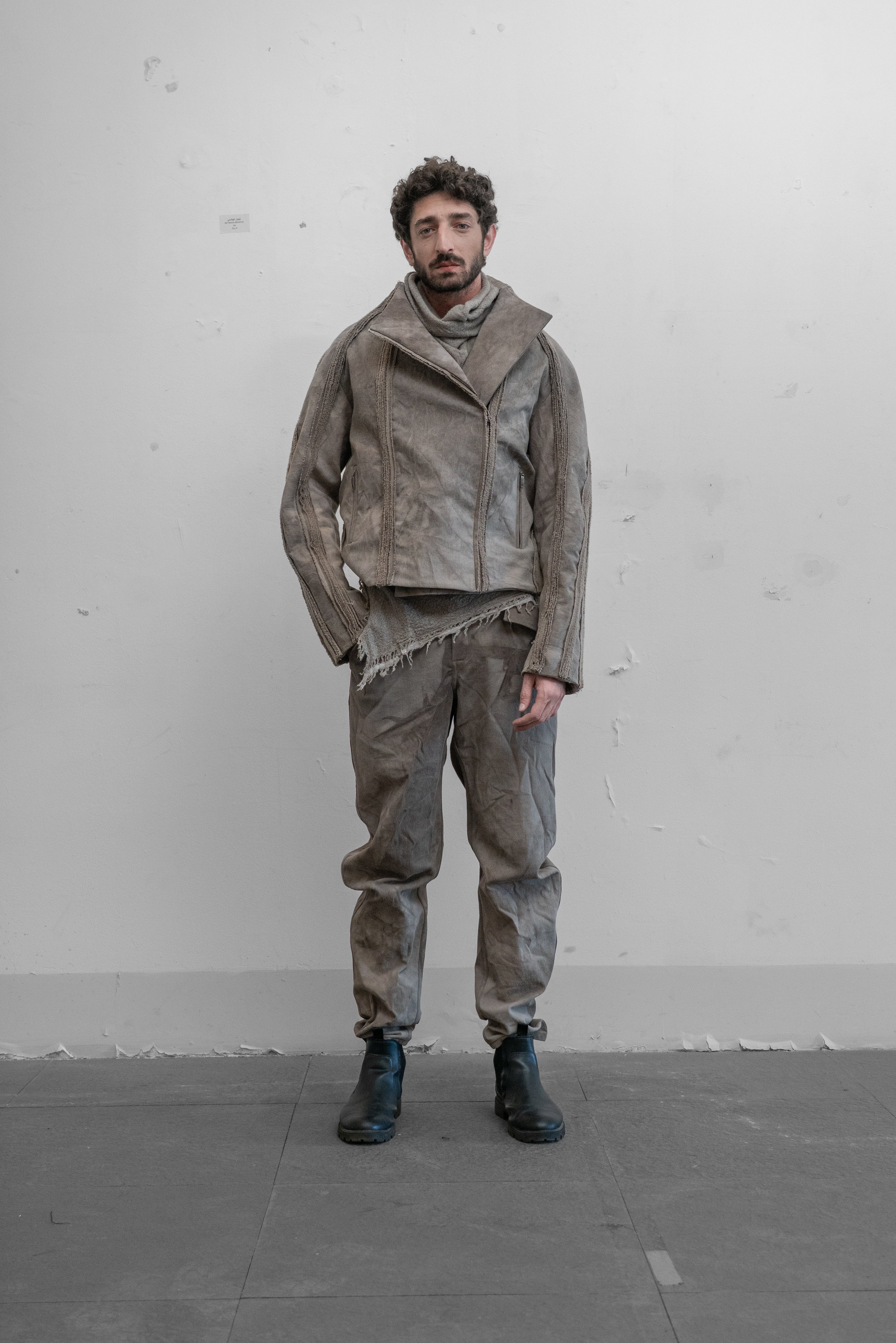 Look 3