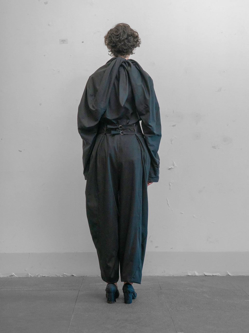 LOOK XVII